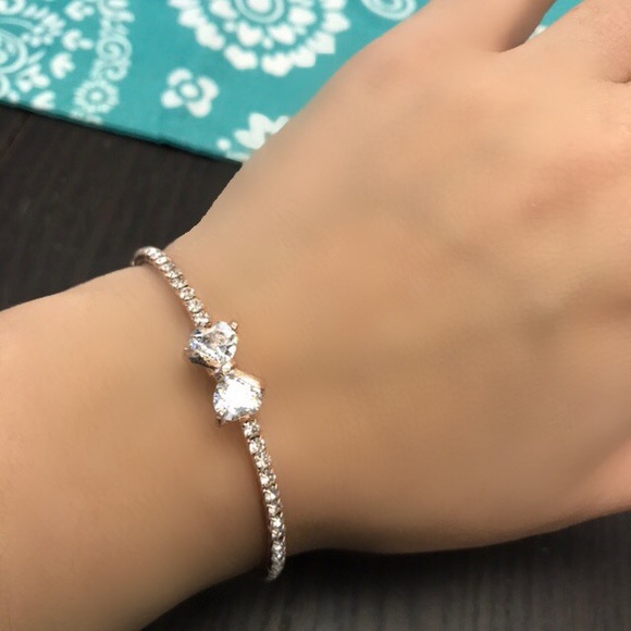 NEW!💙💎BOW🎀ROSE💗💛GOLDEN🎀CZ BANGLE CUFF!🎀💎💙 - Picture 5 of 15